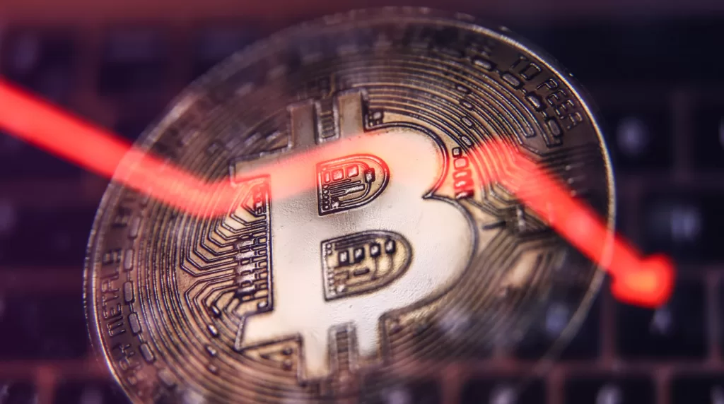 Unbelievable! Bitcoin Price Crashes to $25,409 from $27,677 in Minutes - What's the Real Story Behind This Shocking Plunge?