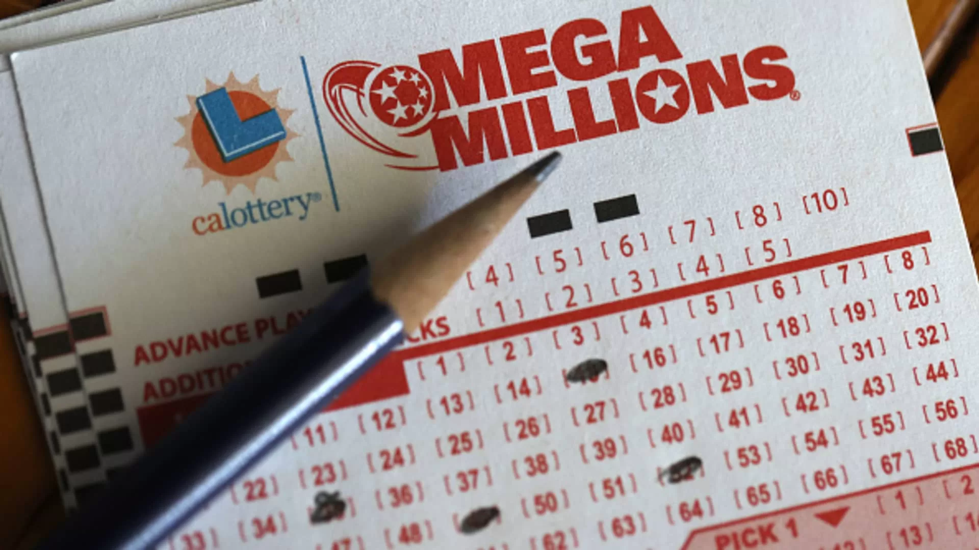 Read more about the article Unveiling Mega Millions Jackpot: Instant Riches or Lifetime Treasures?