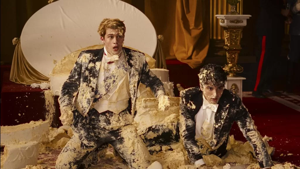 Royal Love Sparks Fly in 'Red White & Royal Blue' Movie! Watch Now